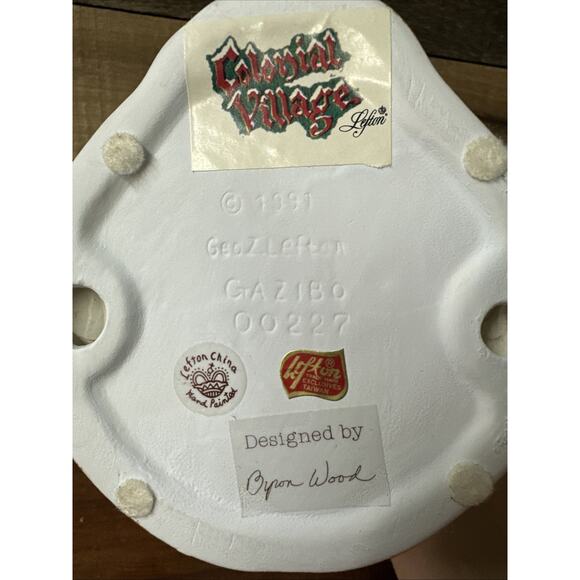 Lefton Colonial Village Blue Gazebo #00227 Christmas Holiday Vtg 1991 CHRISTMAS - Picture 5 of 5